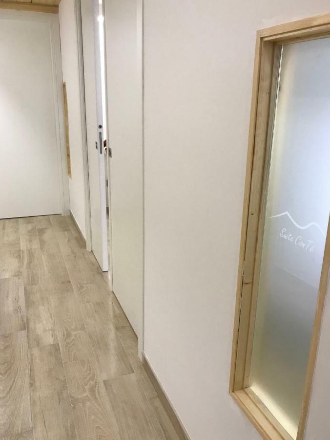 Suite Conte Neapel Exteriör bild